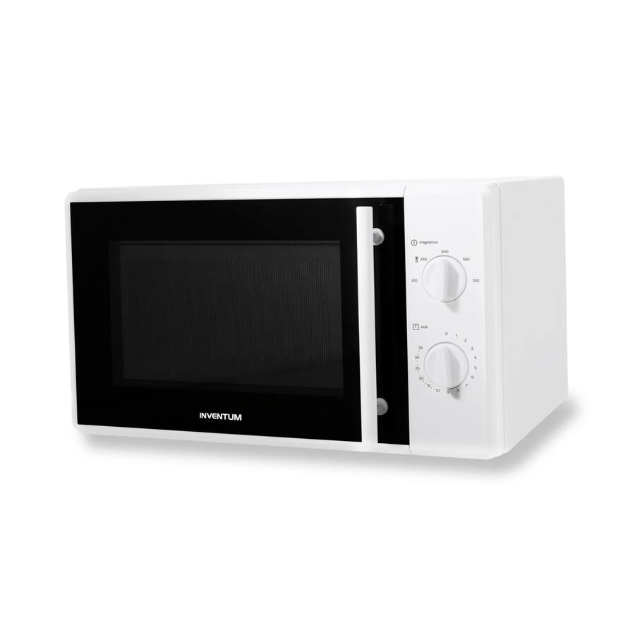 eenvoudige magnetron in keuken, geschikt voor ouderen